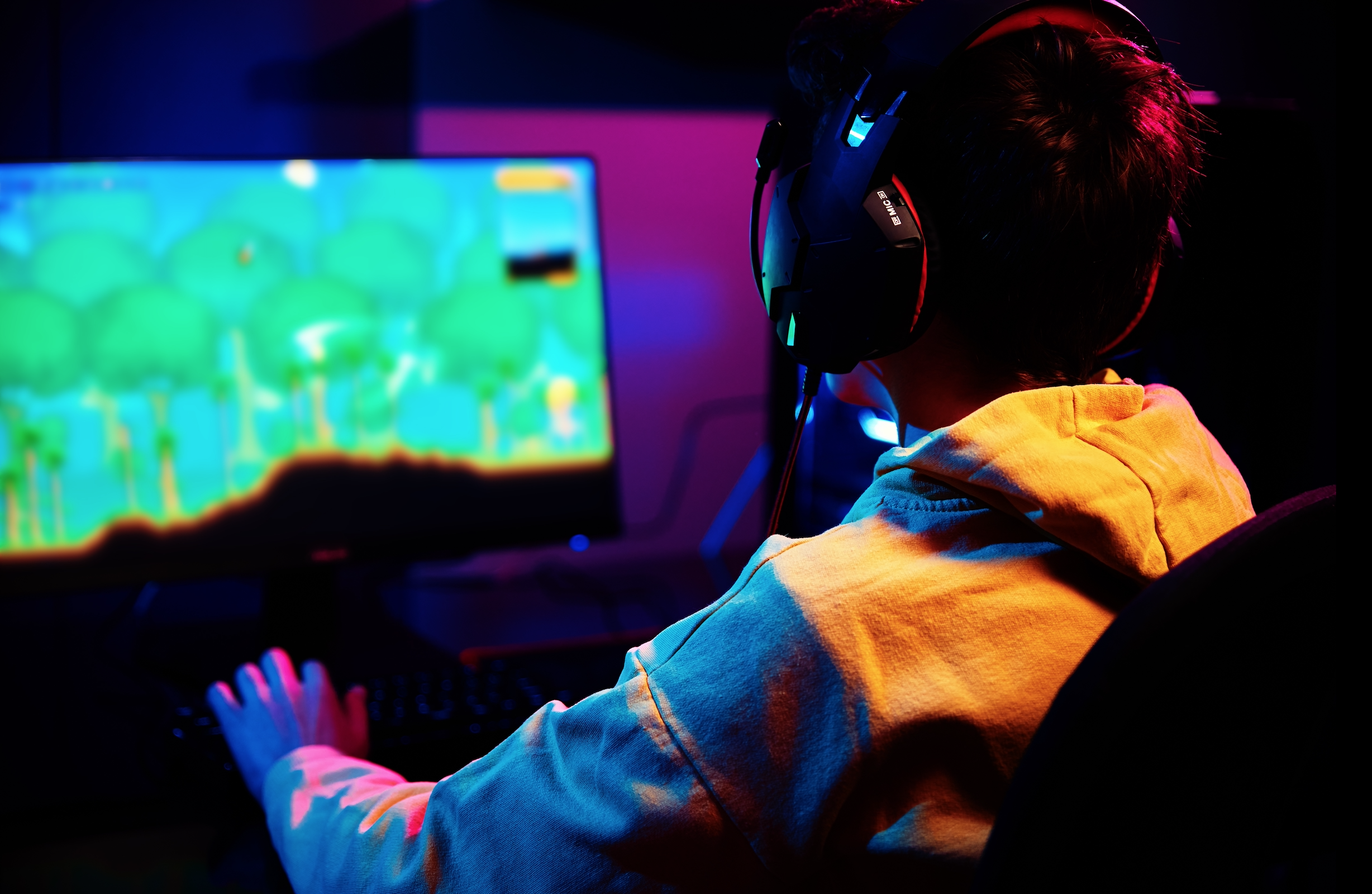 Gaming dangers for kids with safety tips